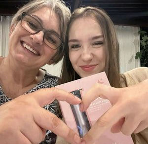 Sarah, 54